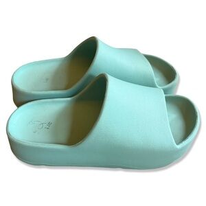 ART CLASS Kids Aqua Slide Platform Sandals